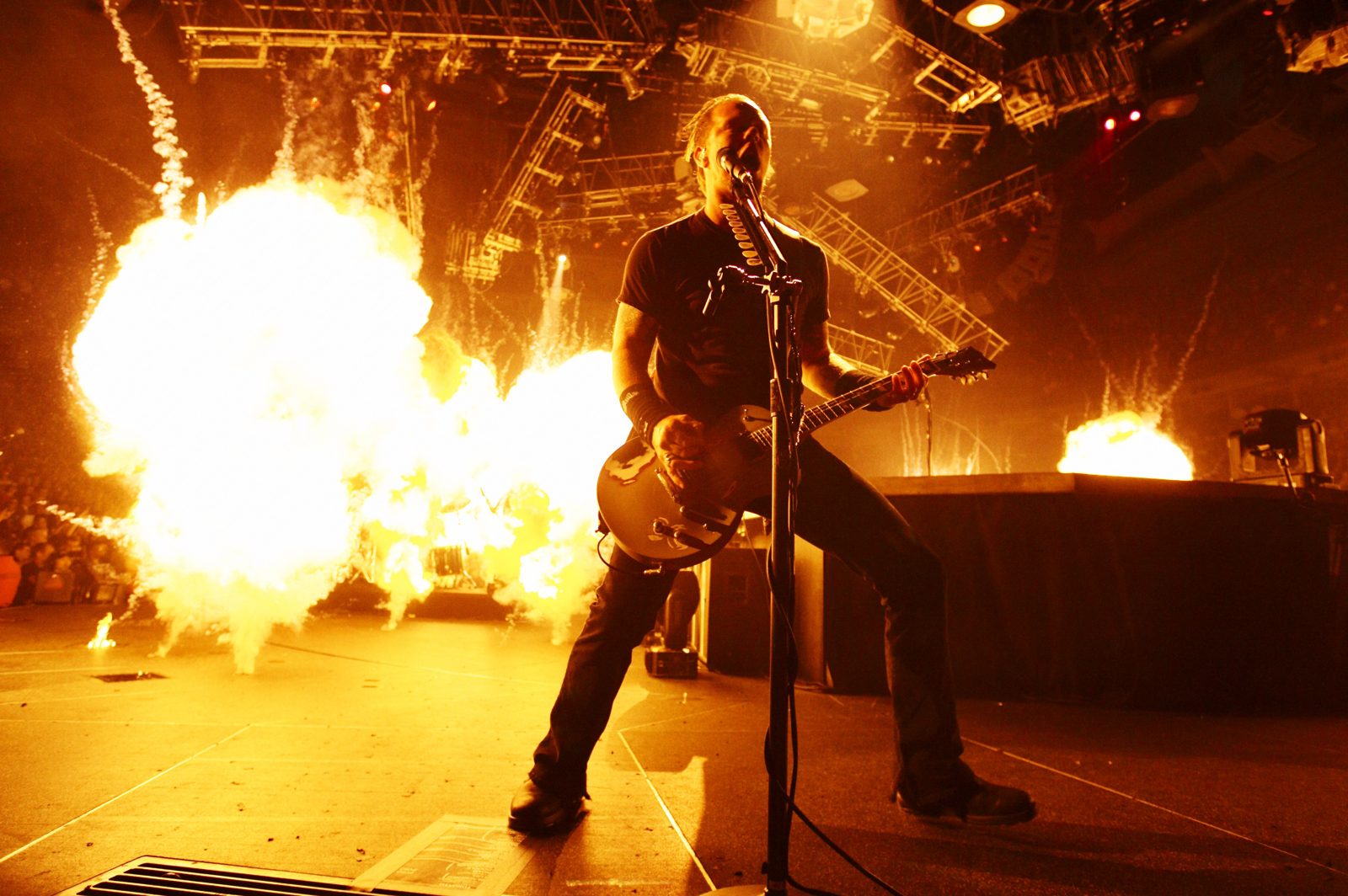 Metallica performing live - Metallica tickets