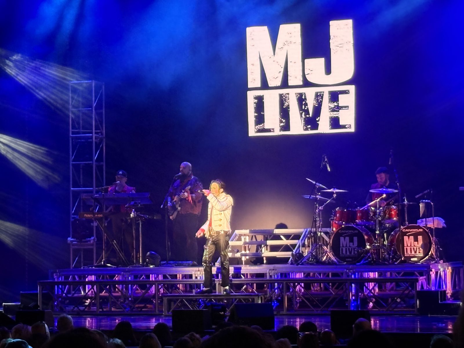 MJ Live - Michael Jackson Tribute performing live - MJ Live - Michael Jackson Tribute tickets