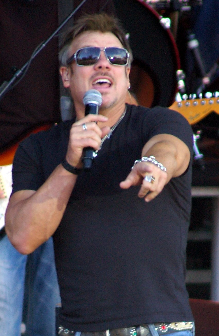Phil Vassar performing live - Phil Vassar tickets