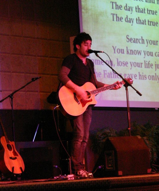 Phil Wickham performing live - Phil Wickham tickets