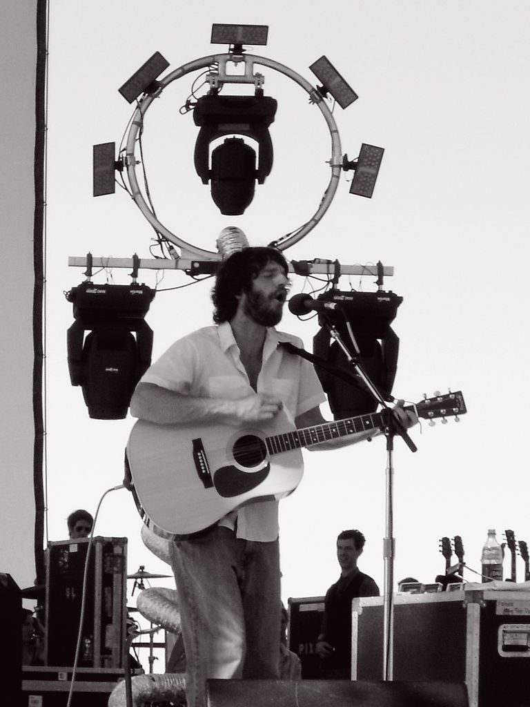 Ray Lamontagne performing live - Ray Lamontagne tickets