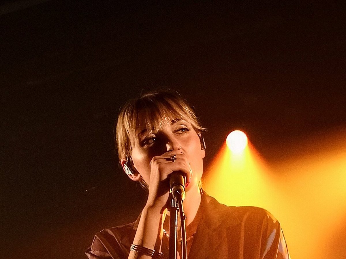 Buy Sasha Alex Sloan tickets on StubOrder Sasha Alex Sloan in concert at La Maroquinerie, Paris, October 2022