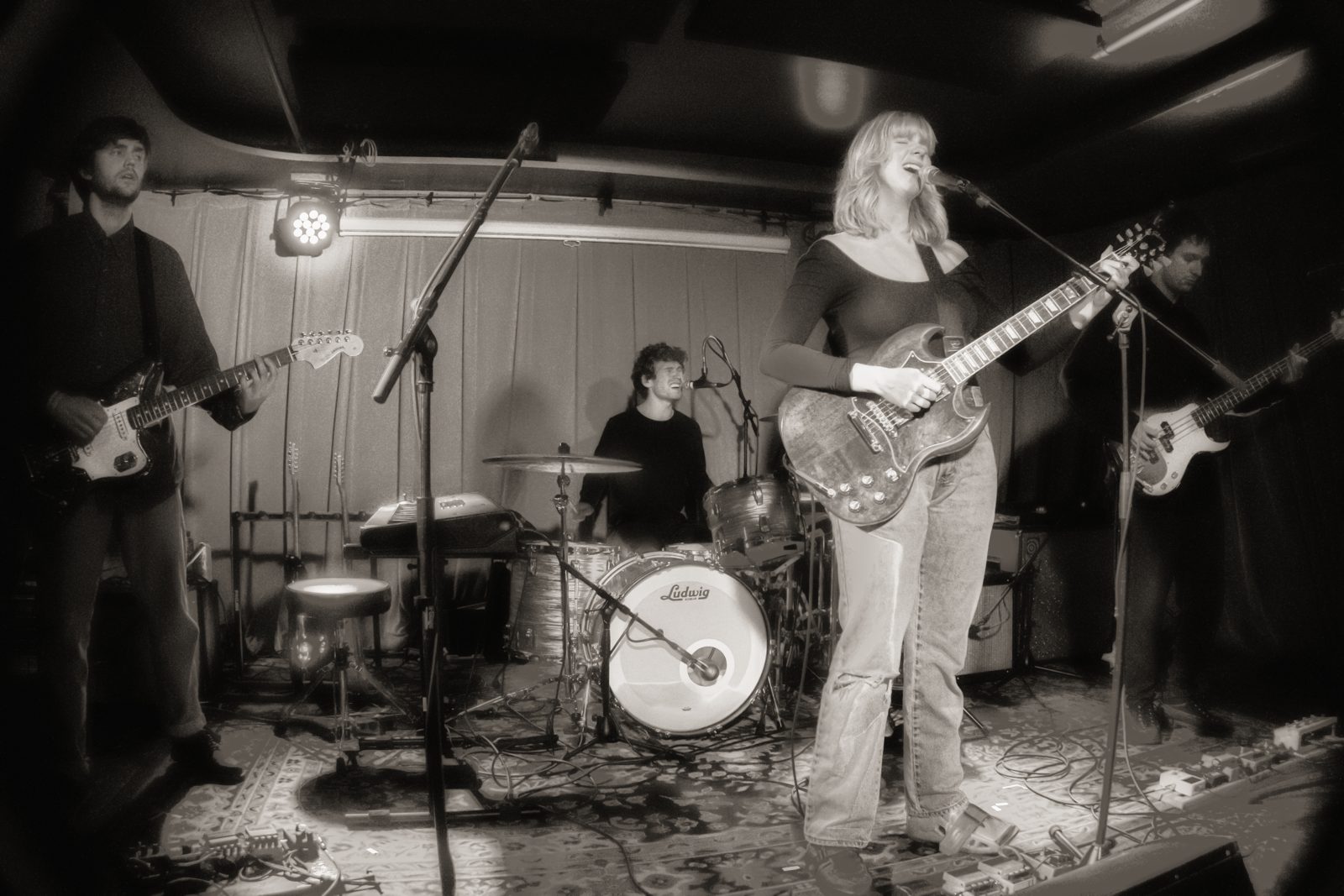 Slow Pulp performing live - Slow Pulp tickets