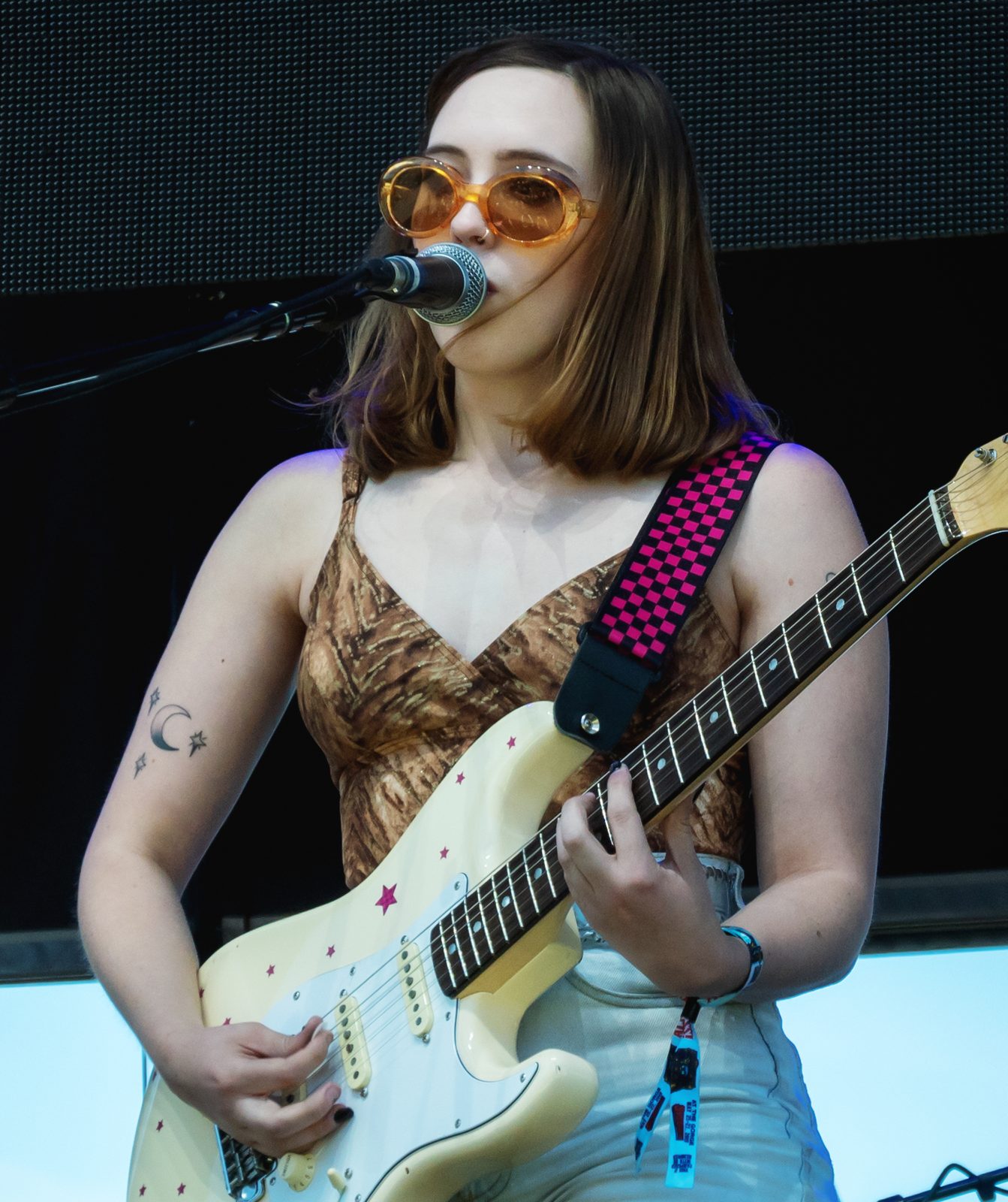 Soccer Mommy performing live - Soccer Mommy tickets
