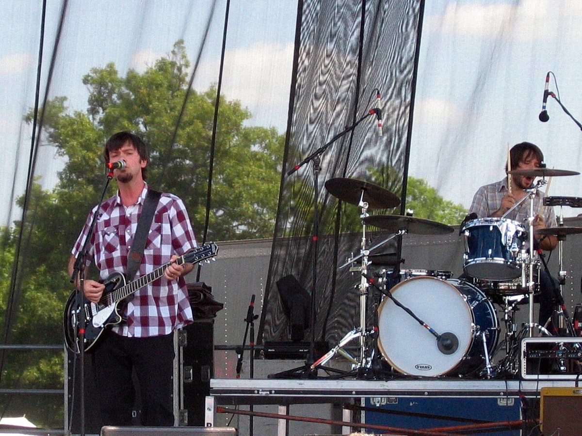 Son Volt performing at the Wakarusa Music Festival in Lawrence, Kansas, June 2005