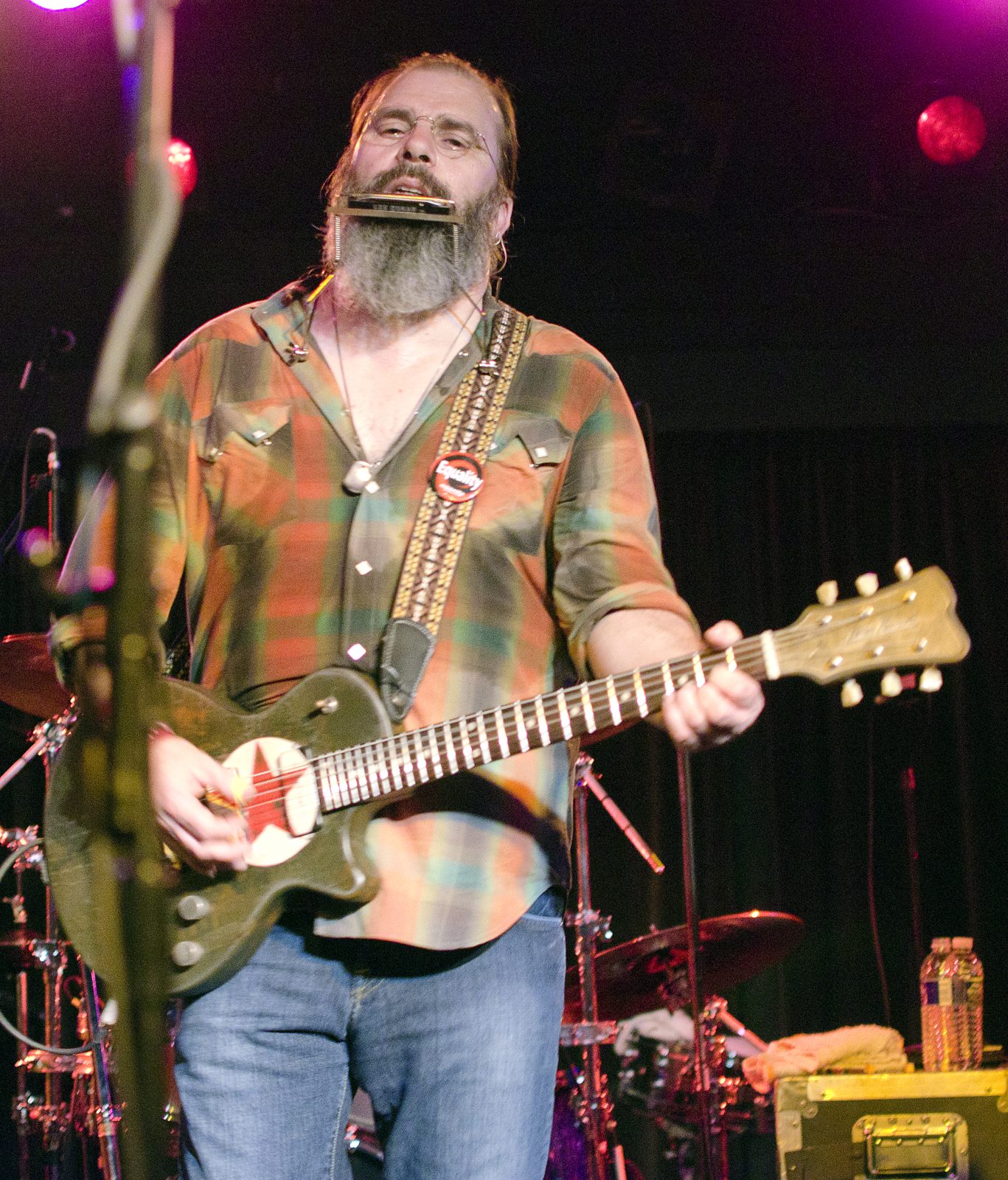 Steve Earle performing live - Steve Earle tickets