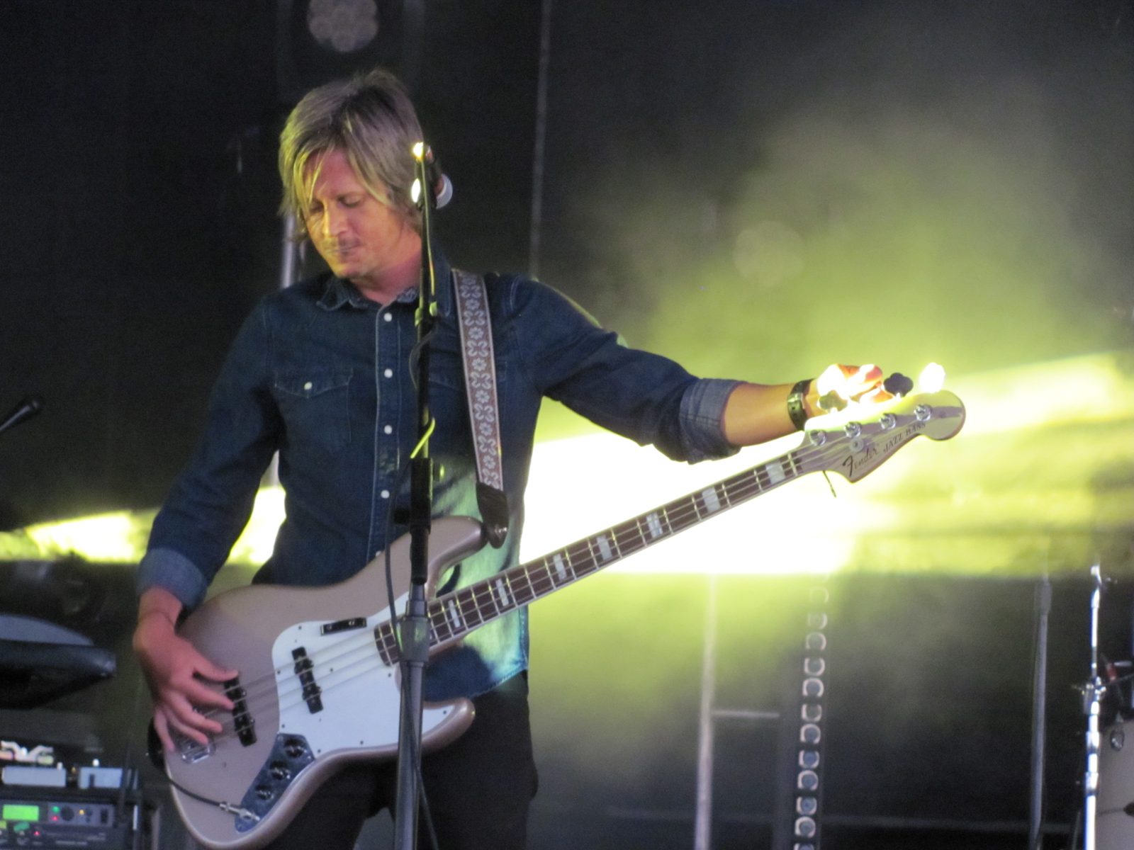 Switchfoot performing live - Switchfoot tickets