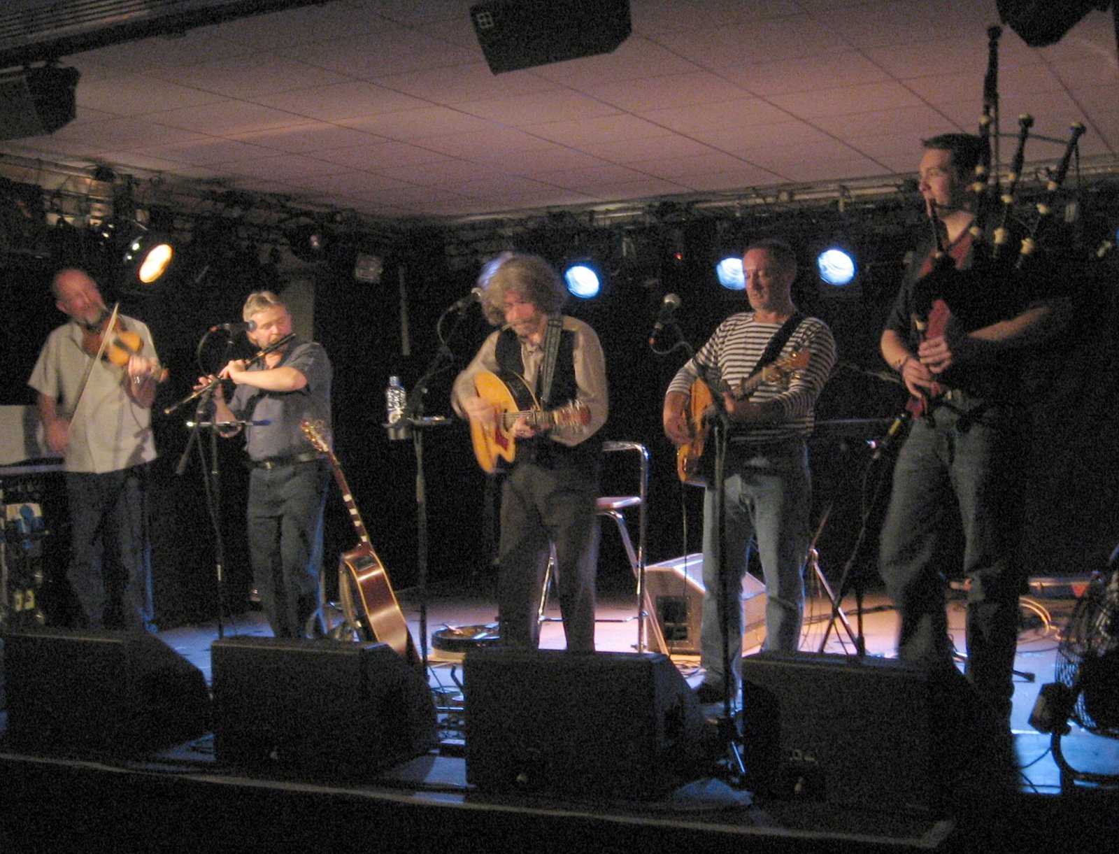 The Tannahill Weavers performing on stage in Aberdeen, 2007
