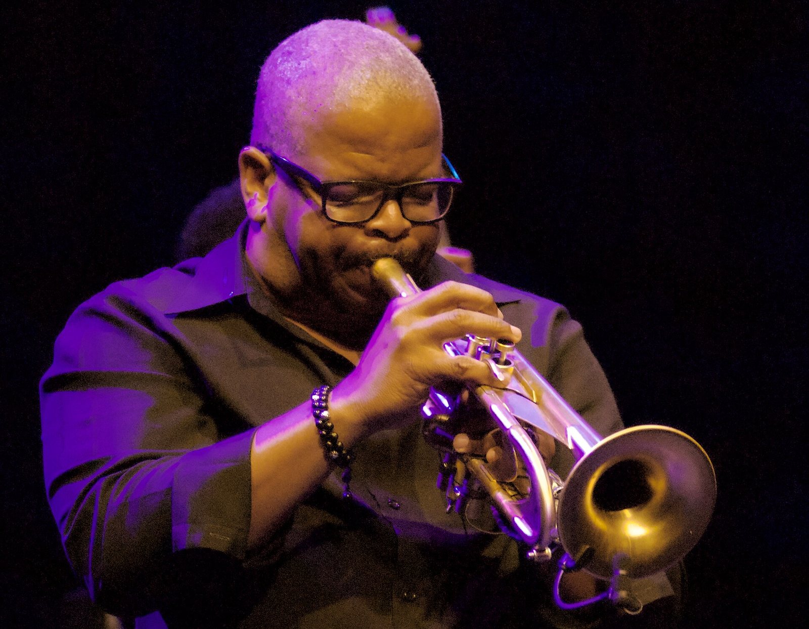 Terence Blanchard playing trumpet at Lantaren Venster, Rotterdam, May 2014