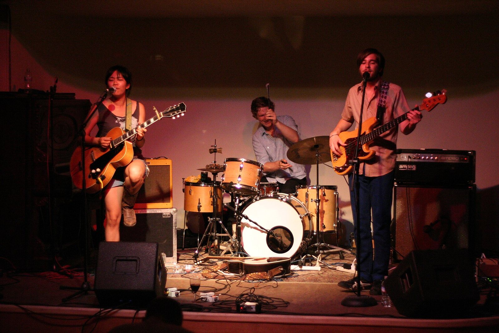 Thao and The Get Down Stay Down performing at The Woods, Portland, Oregon, 2009
