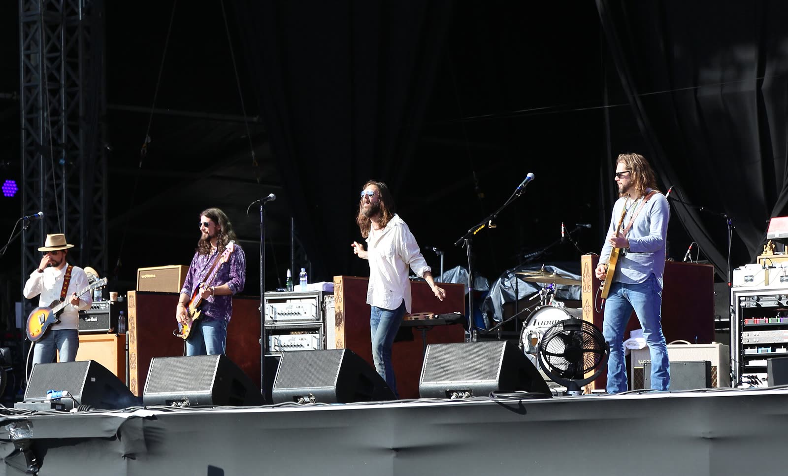 The Black Crowes performing live at Hard Rock Calling 2013 - The Black Crowes tickets