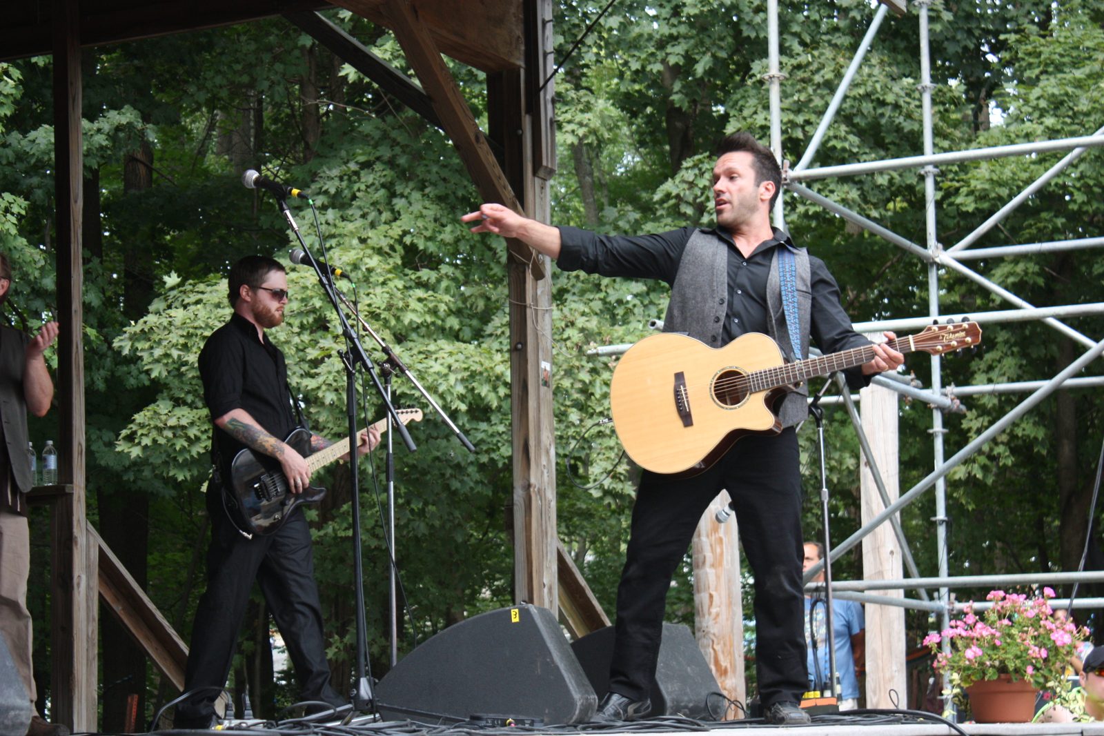 The Fighting Jamesons performing live - The Fighting Jamesons tickets