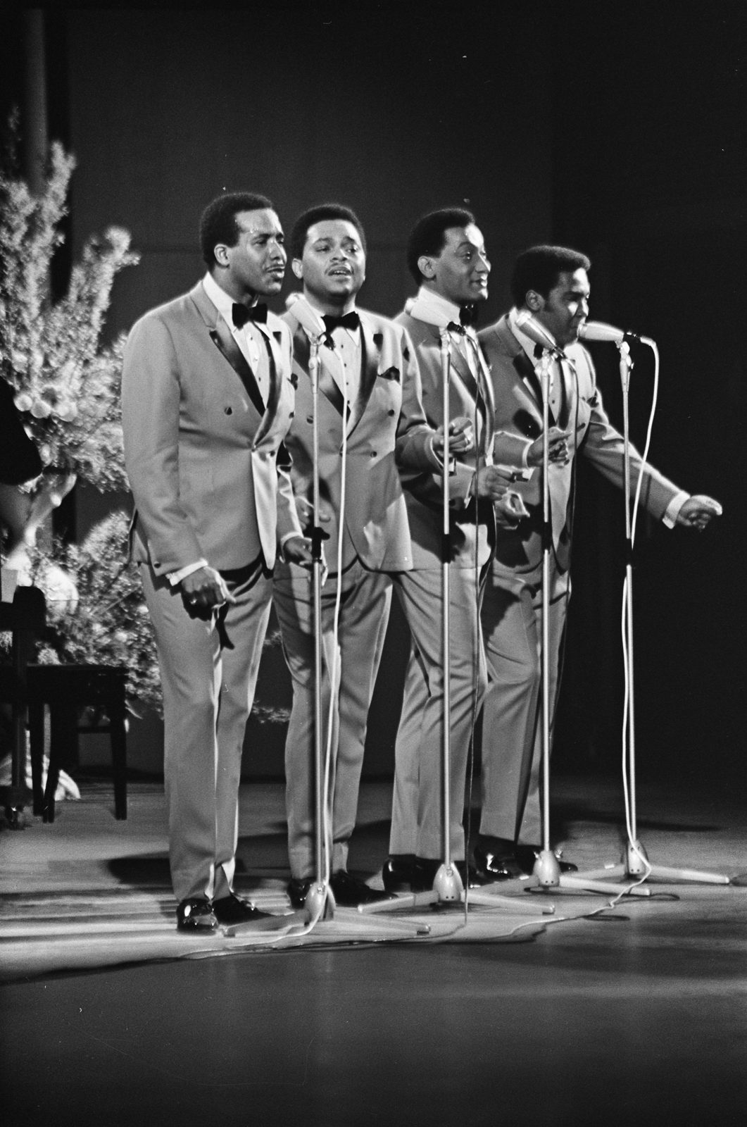 The Four Tops performing live - The Four Tops tickets