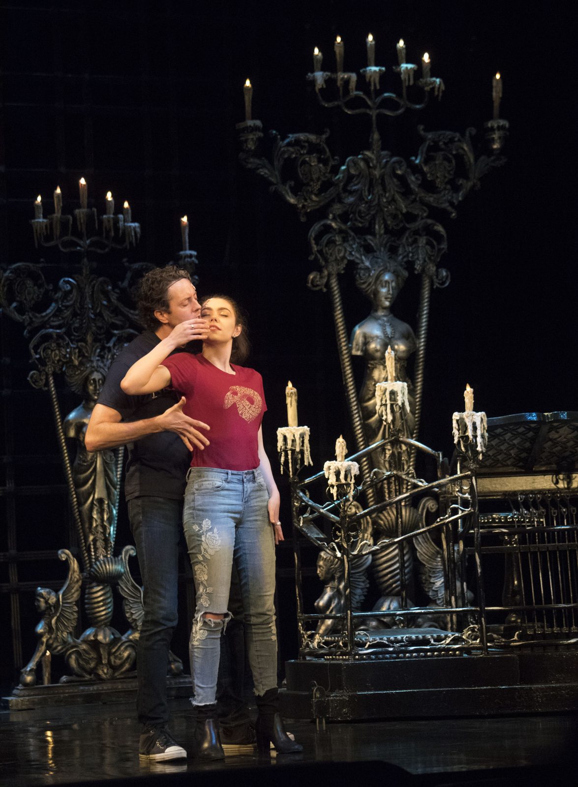 The Phantom Of The Opera performing live - The Phantom Of The Opera tickets