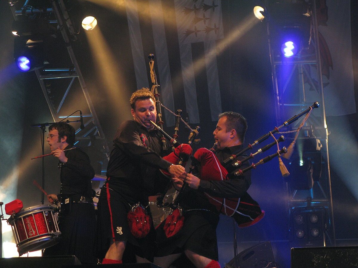 Buy The Red Hot Chilli Pipers tickets on StubOrder Red Hot Chilli Pipers playing bagpipes and drums at the Festival Interceltique de Lorient, France, 2008