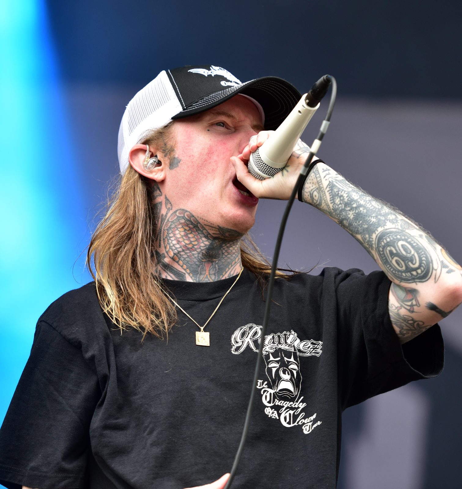 Thrown performing live - Thrown tickets