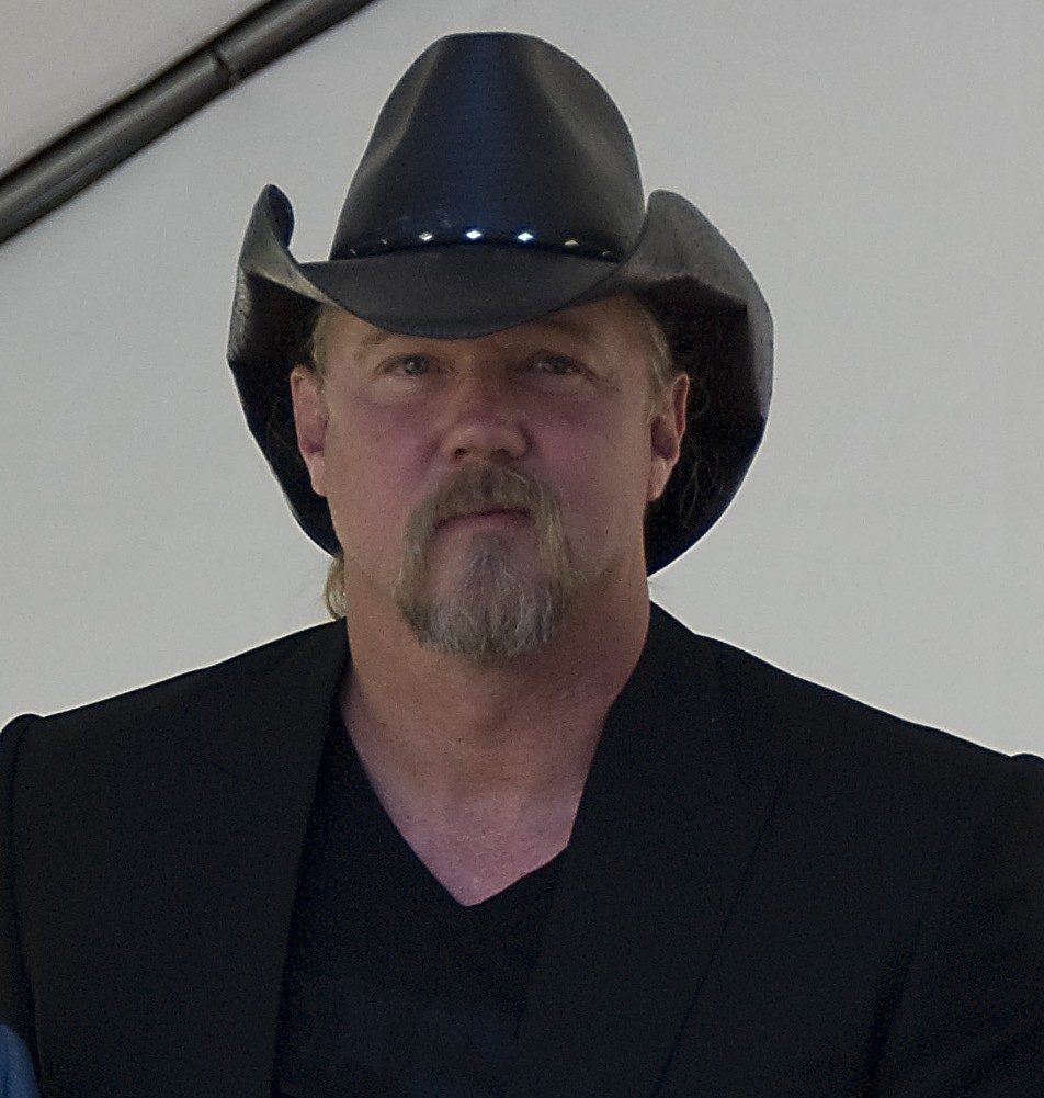 Trace Adkins performing live - Trace Adkins tickets