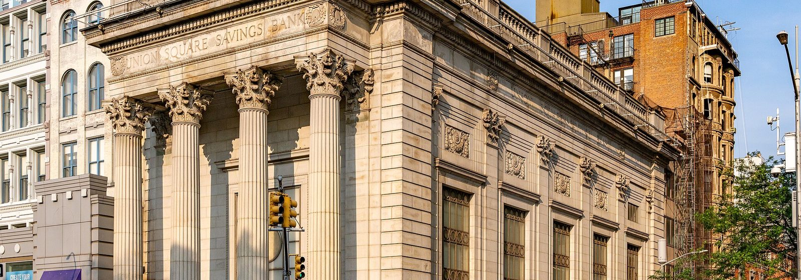 Exterior of the Daryl Roth Theatre, housed in the former Union Square Savings Bank building at Union Square in Manhattan, New York - Daryl Roth Theatre tickets