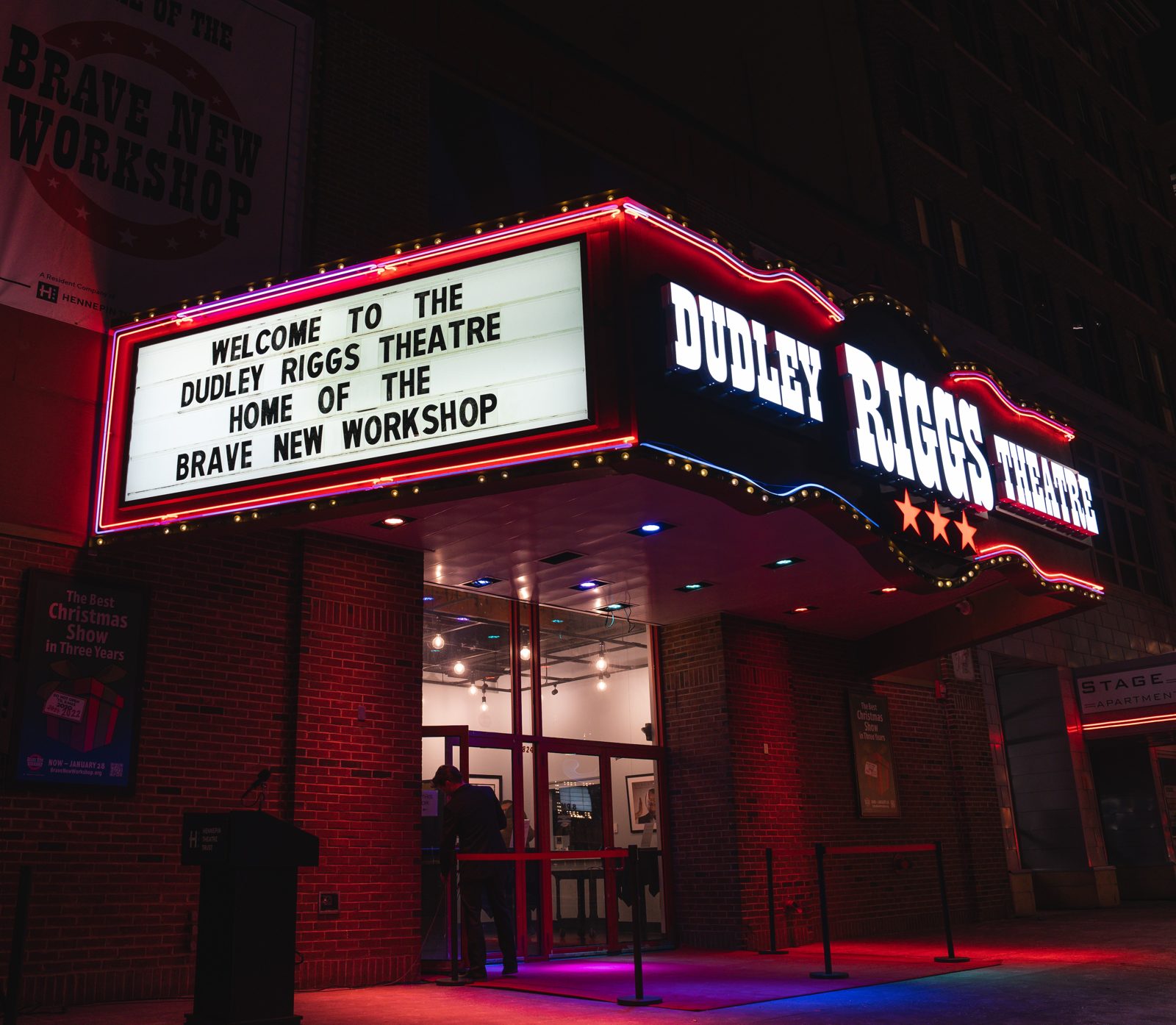 Dudley Riggs Theatre event venue - Dudley Riggs Theatre tickets