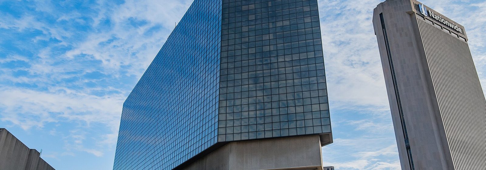 Exterior view of the Hyatt Regency hotel tower at the Greater Columbus Convention Center in Columbus, Ohio - Hyatt Regency - OH tickets