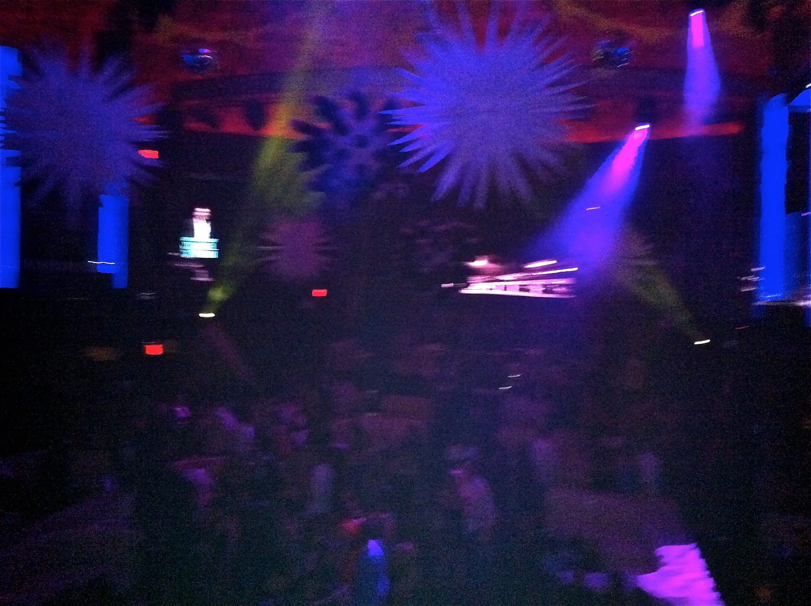 LIV Nightclub At Fontainebleau event venue - LIV Nightclub At Fontainebleau tickets
