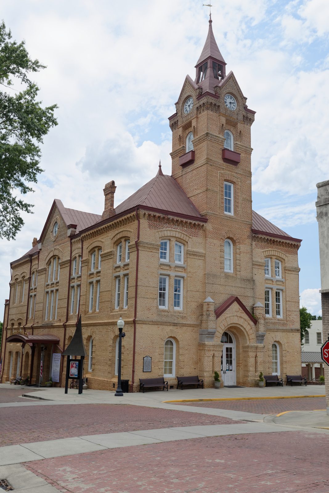 Newberry Opera House event venue - Newberry Opera House tickets