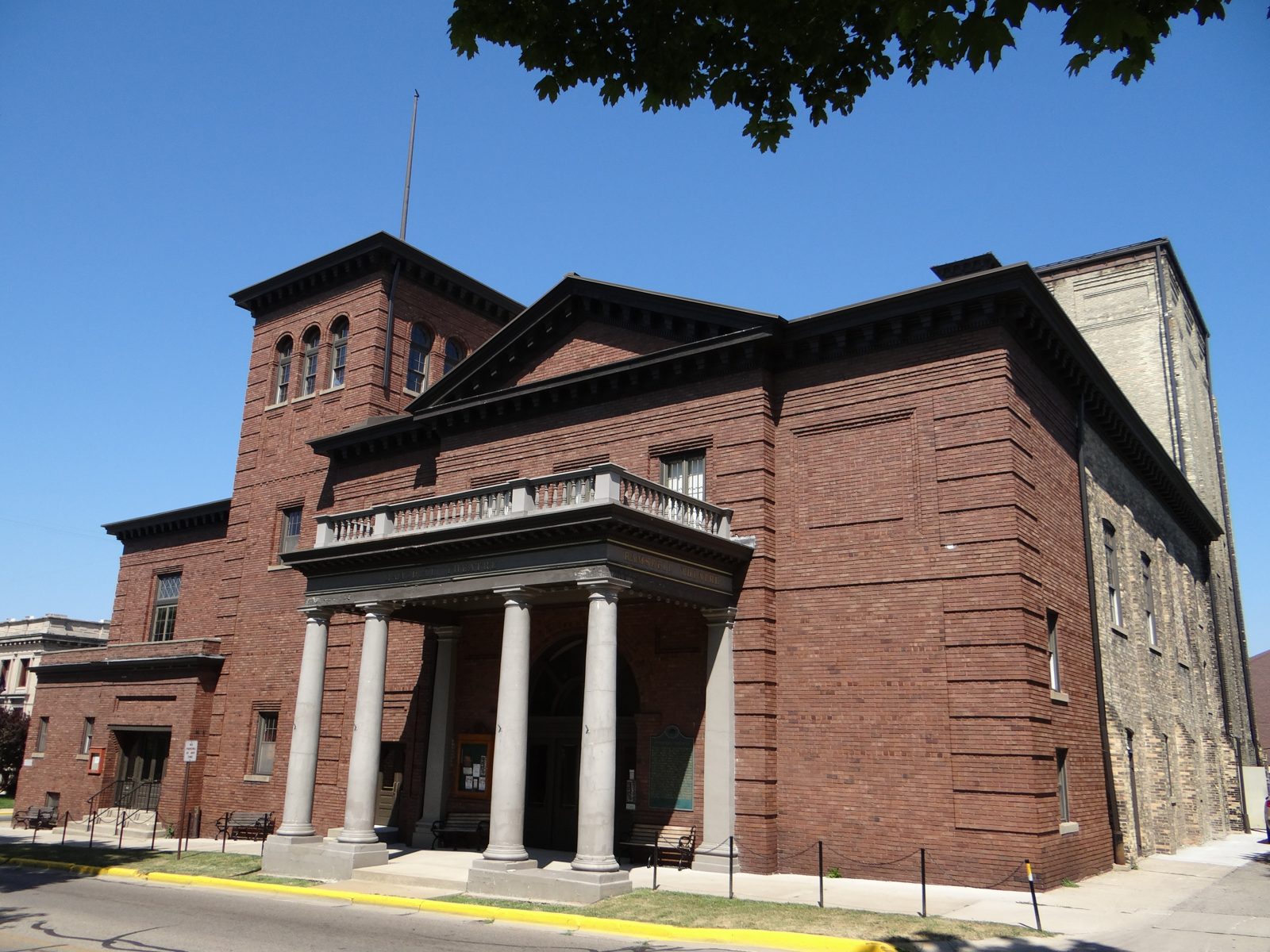 Ramsdell Regional Center for the Arts event venue - Ramsdell Regional Center for the Arts tickets